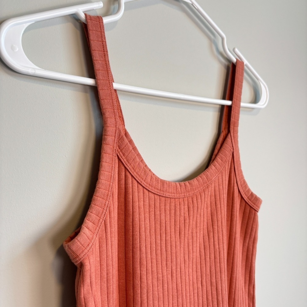 Aerie Size Medium Ribbed Tank Skinny Straps Scoop Neck Layering Loungewear